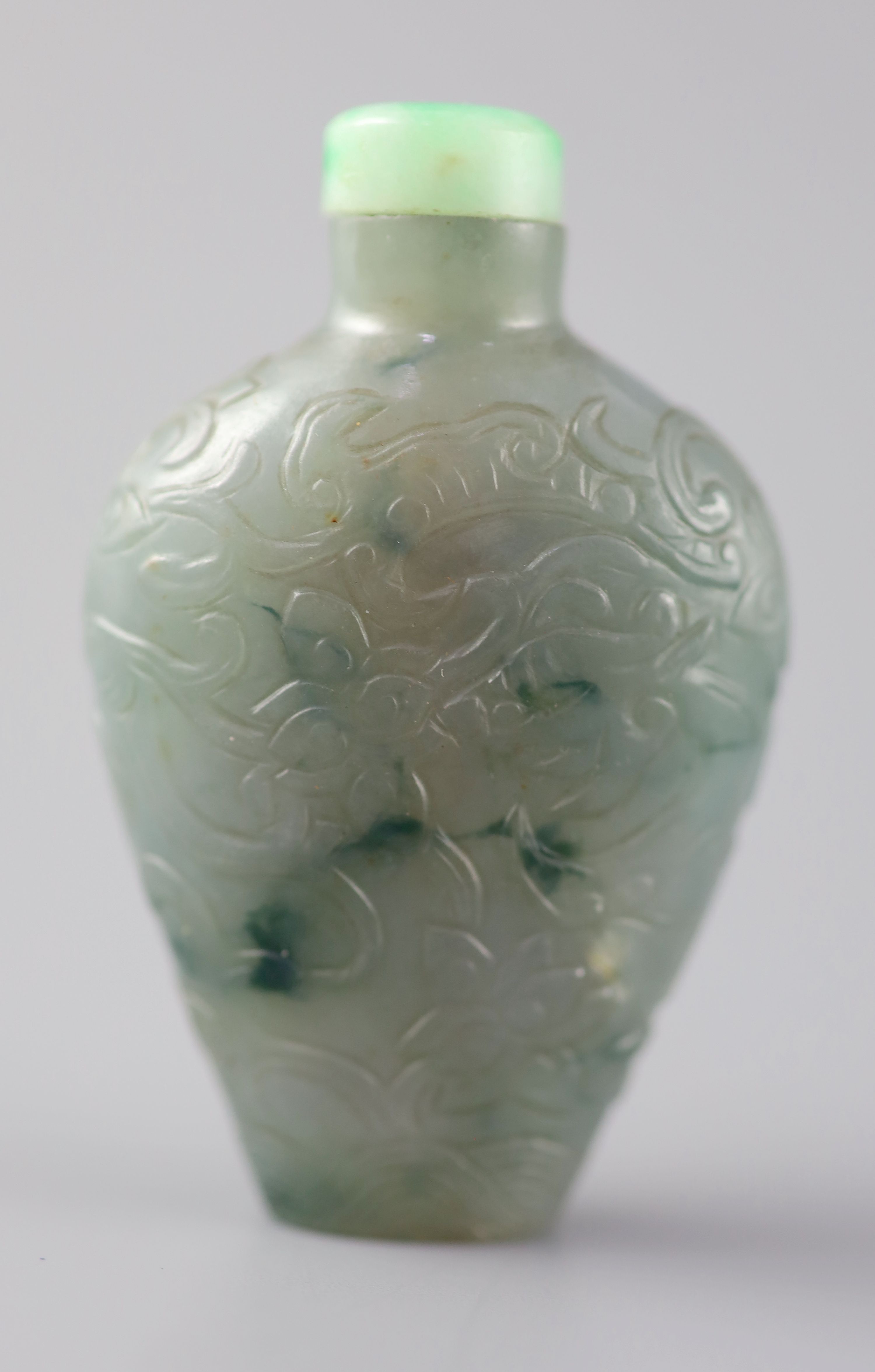 A Chinese blue-green jadeite snuff bottle, 1800-1900, 7.7cm including jadeite stopper,